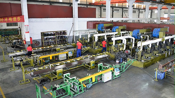 管鋼強不銹鋼管生產(chǎn)區(qū)