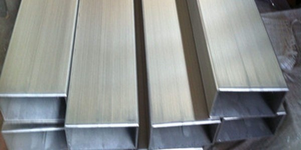 304不銹鋼拉絲管